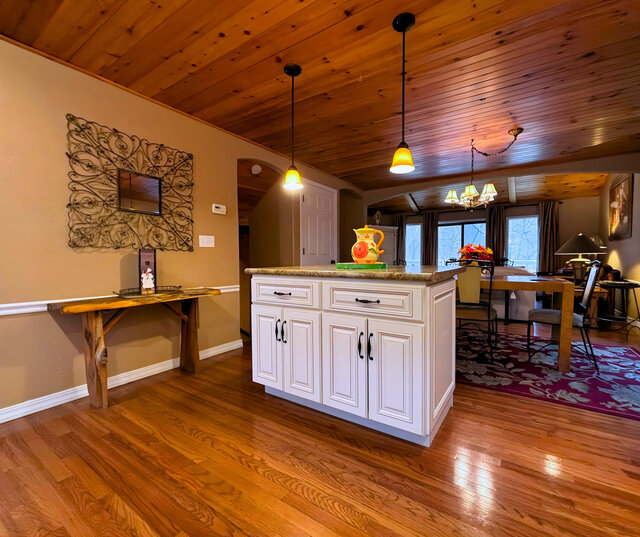 Image 21 for 1417) Executive Townhouse "Page Manor"