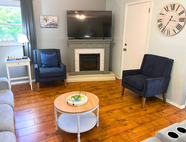 Image 8 for 2406) Bert's Nest