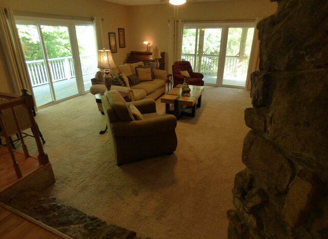 Image 7 for 6084) Peace on Powhatan