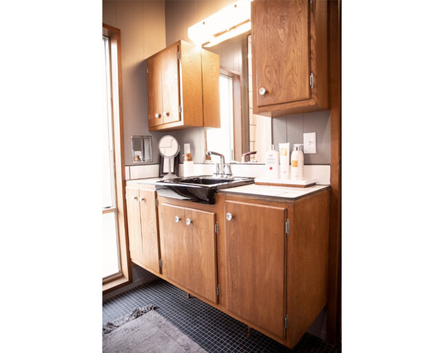 Image 7 for 105) Cooper's Pointe Suite 105