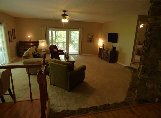 Image 8 for 6084) Peace on Powhatan