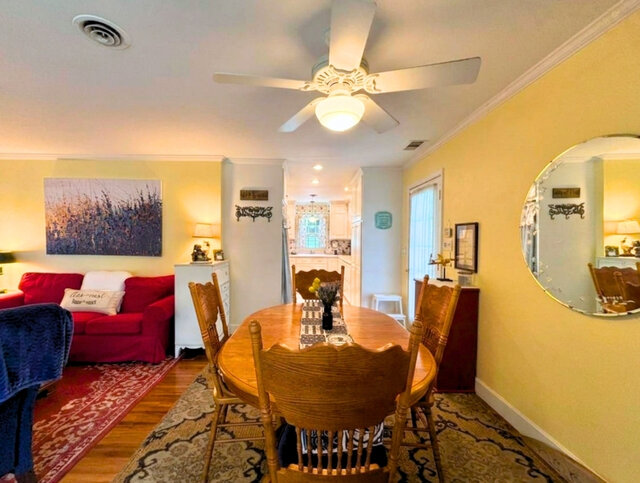 Image 4 for 6048) Emerald Cove