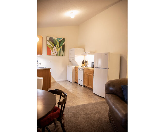 Image 2 for 303) Cooper's Pointe Condo 303