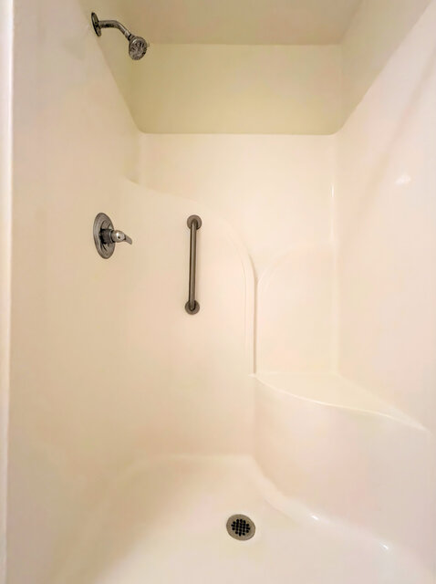 Image 11 for 106) Cooper's Pointe Suite 106