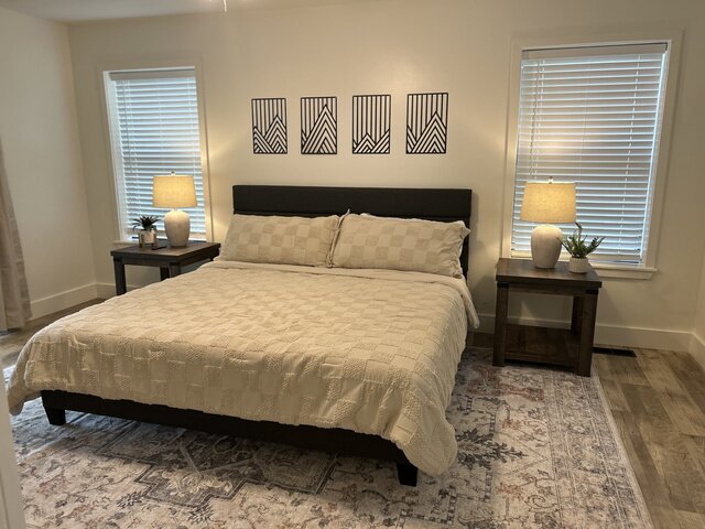 Image 19 for 6012) Crown Jewel