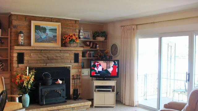 Image 15 for 6123) "Green Gables"