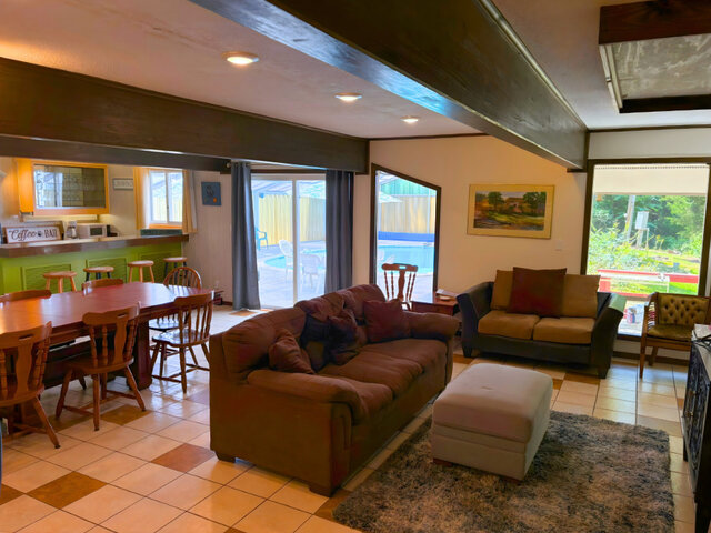 Image 18 for 6011) McCabe House