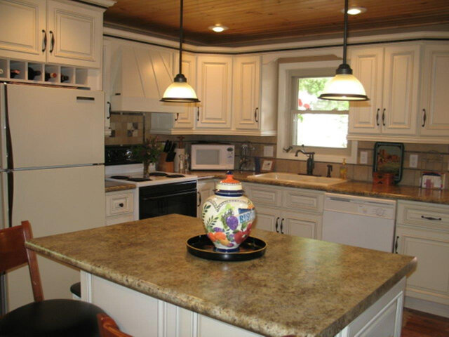 Image 3 for 1417) Executive Townhouse "Page Manor"