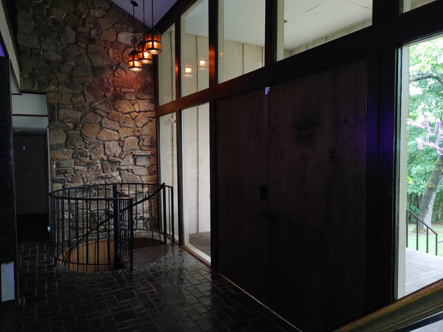 Image 5 for 6011) McCabe House