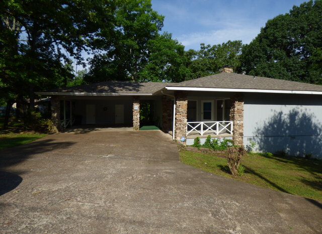 Image 1 for 6084) Peace on Powhatan