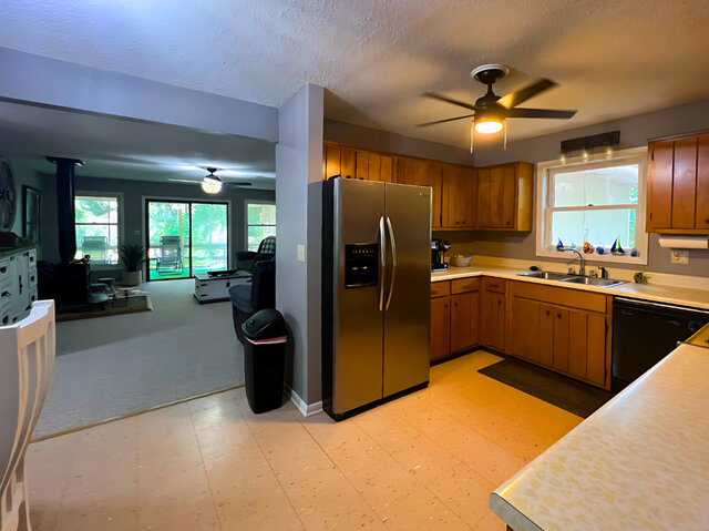 Image 8 for 6050) South Fork River Kottage