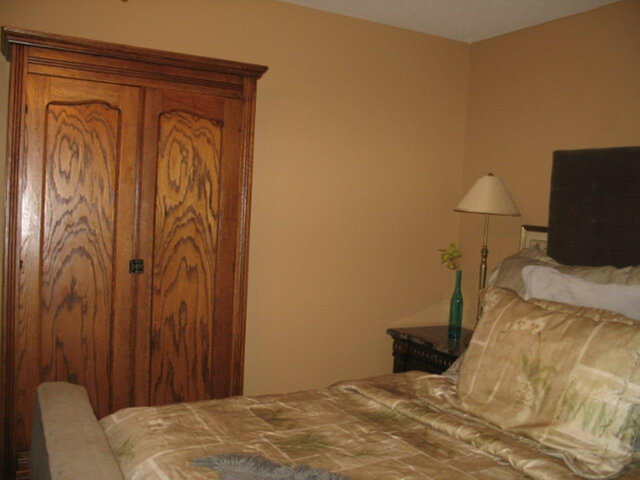 Image 22 for 1417) Executive Townhouse "Page Manor"