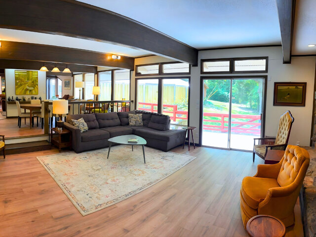 Image 17 for 6011) McCabe House