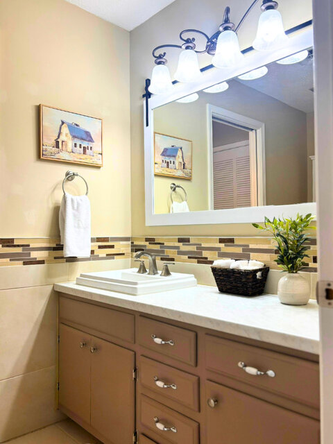 Image 14 for 2403) Cherokee Retreat