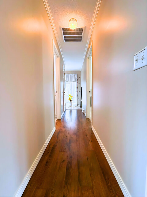 Image 21 for 6021) The 21 Club