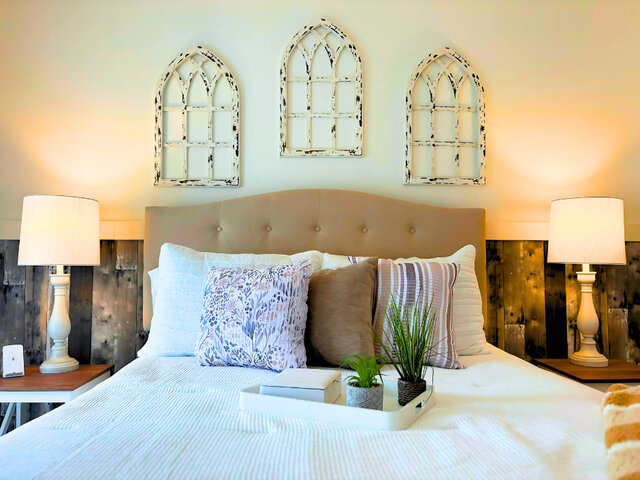 Image 17 for 2403) Cherokee Retreat