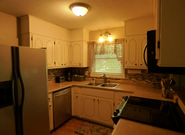 Image 3 for 6084) Peace on Powhatan