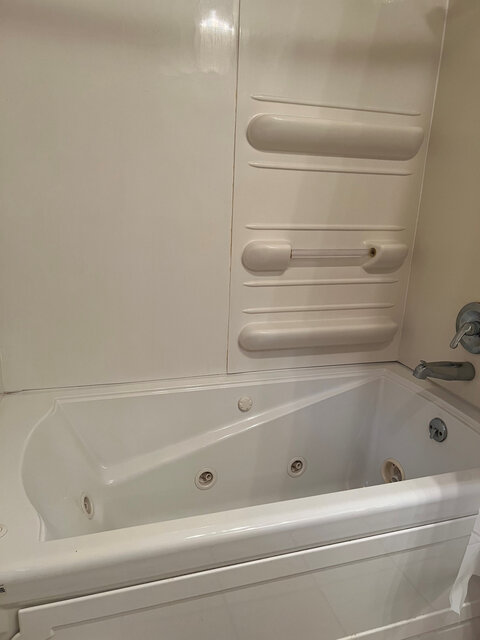 Image 16 for 6179) "Lago Key" Lake Sequoyah Lakefront