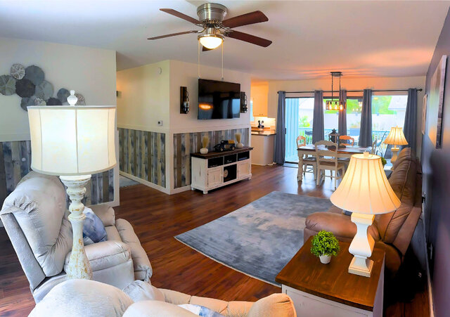 Image 5 for 2403) Cherokee Retreat