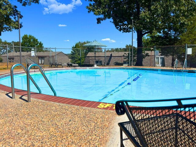 Image 1 for 2406) Bert's Nest