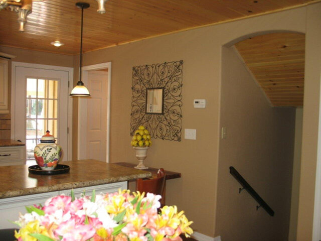 Image 4 for 1417) Executive Townhouse "Page Manor"