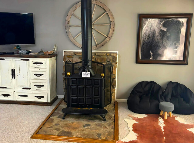 Image 7 for 6050) South Fork River Kottage