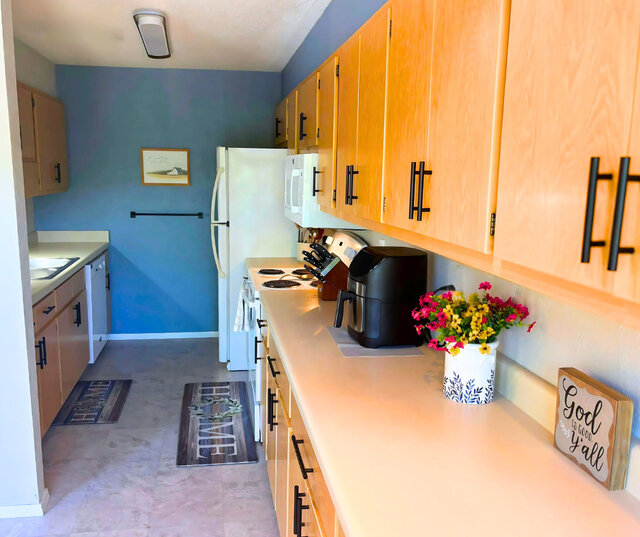 Image 13 for 2406) Bert's Nest