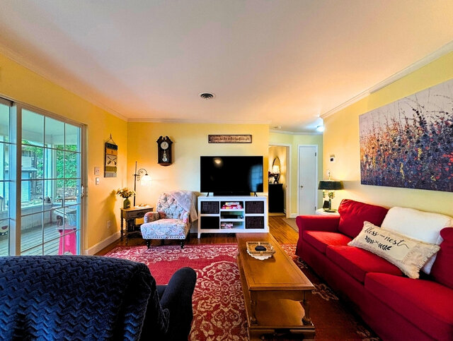 Image 9 for 6048) Emerald Cove