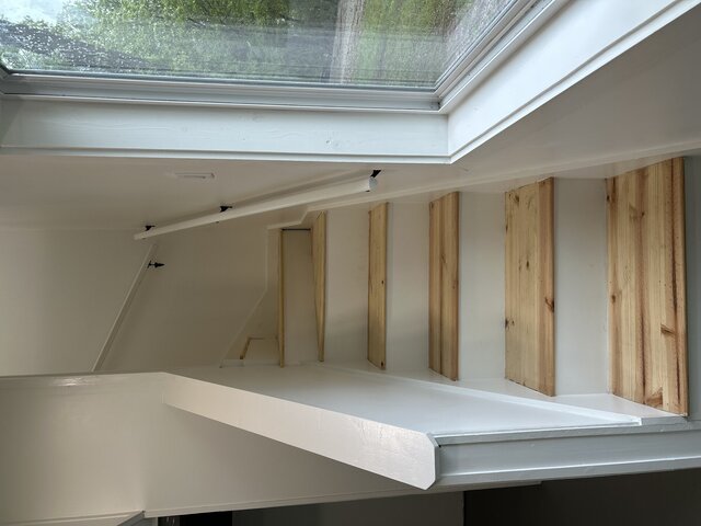 Image 24 for 6012) Crown Jewel