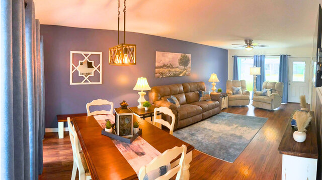 Image 4 for 2403) Cherokee Retreat