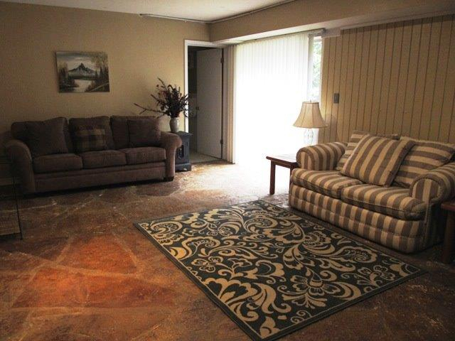 Image 9 for 6107) "Dock's Holiday" on Lake Thunderbird