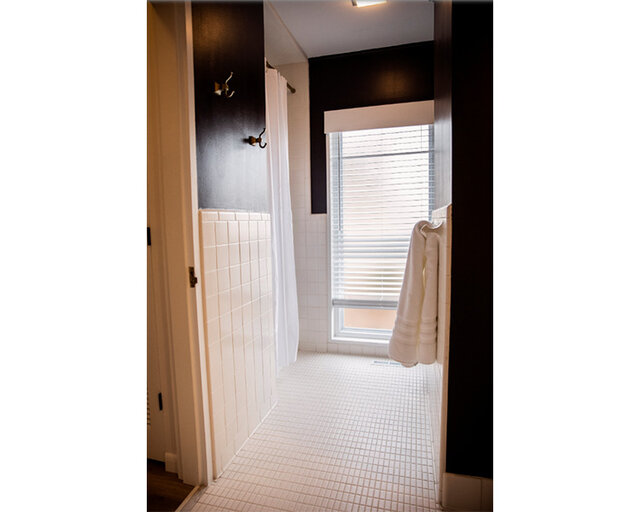 Image 3 for 102) Cooper's Pointe Suite 102