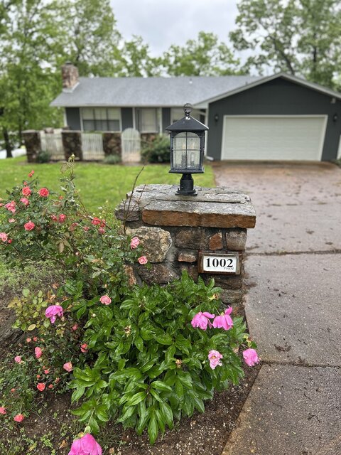 Image 4 for 6012) Crown Jewel