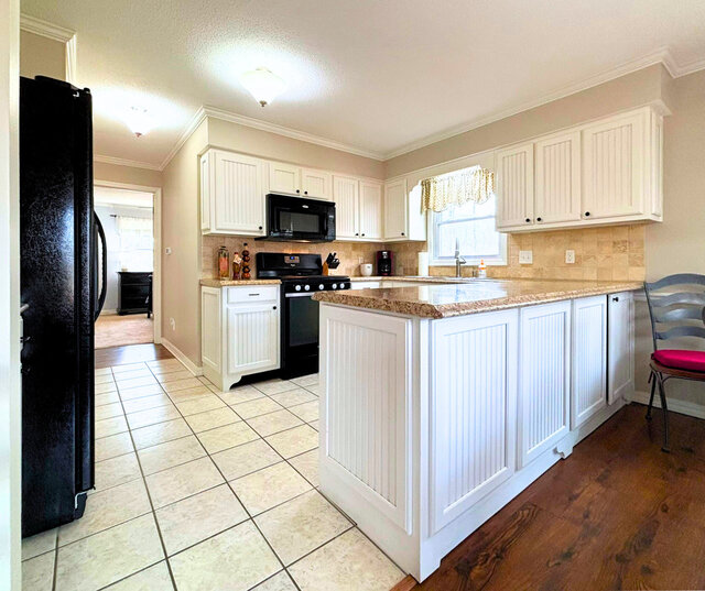 Image 22 for 6021) The 21 Club