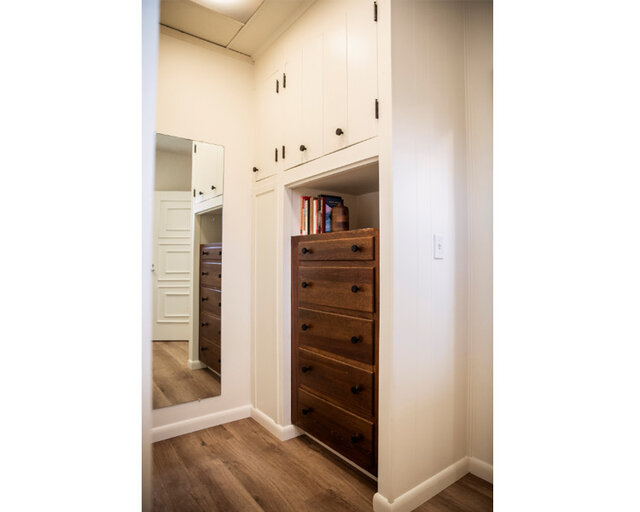 Image 6 for 103) Cooper's Pointe Suite 103