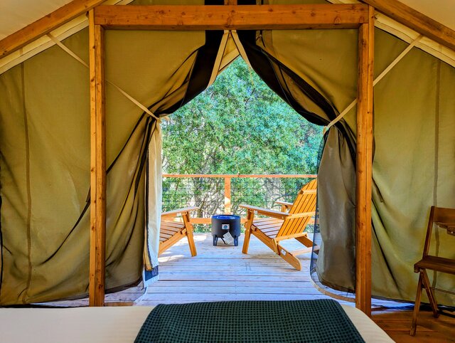 Image 2 for Premium Tent with 1 Queen