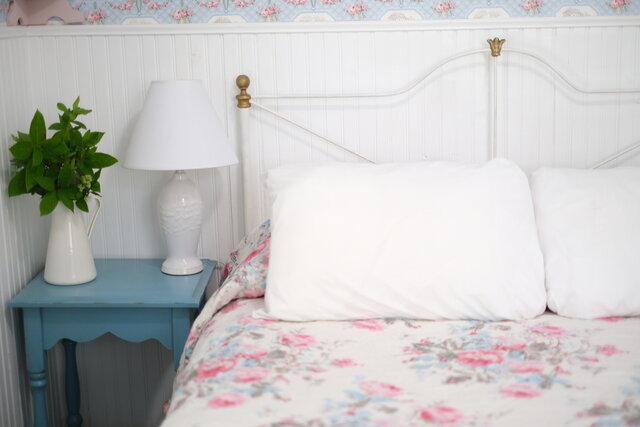 Image 8 for Queen Rooms
