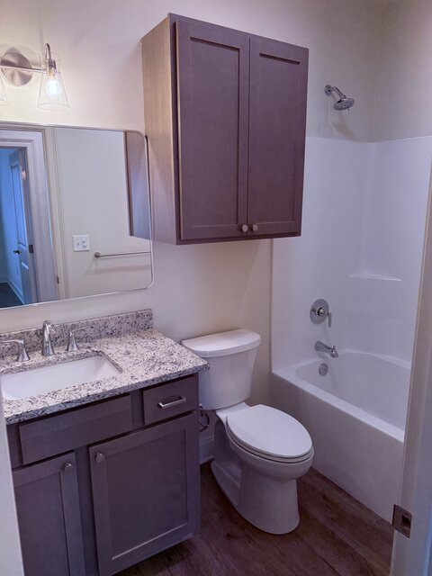 Image 14 for Lazy M Town Homes