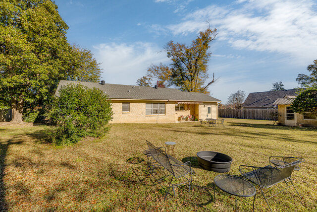 Image 6 for Melba's Place