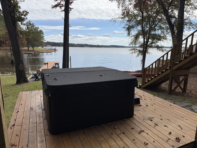 Image 3 for "Bobcat" Cabin at Lake Darbonne