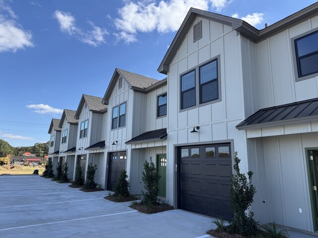 Image 1 for Lazy M Town Homes