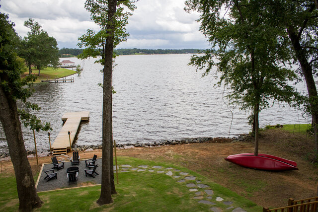 Image 16 for "Bobcat" Cabin at Lake Darbonne