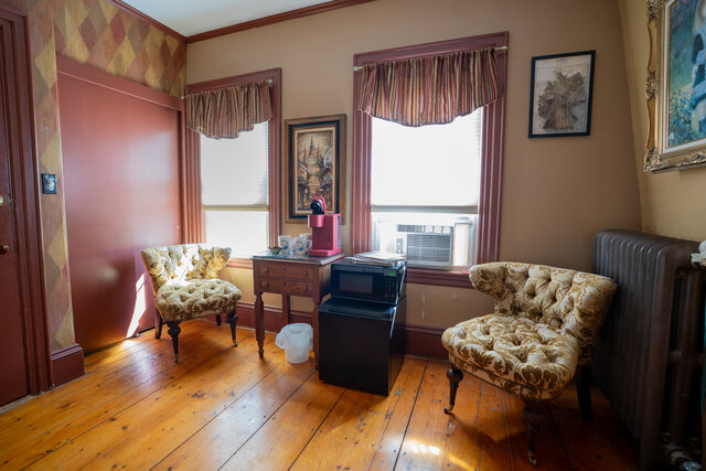 Image 2 for Konstanz Room