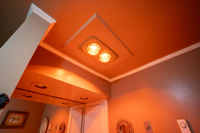 Image 7 for Serengeti Room