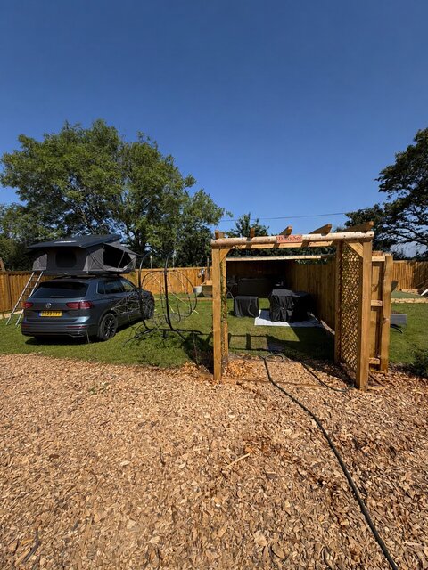 Image 1 for Winter Stargazing pitch with Hot Tub & Kitchen