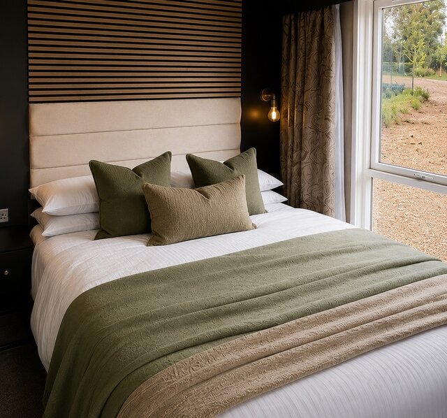Image 1 for Luxury One Bed glamping lodge