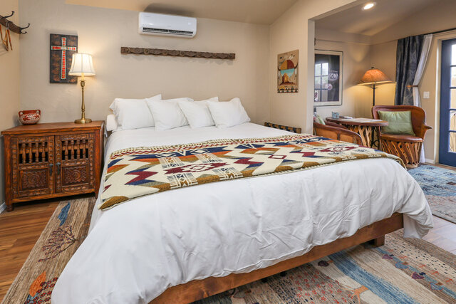 Image 4 for Suite 6 "The Bird Nest"