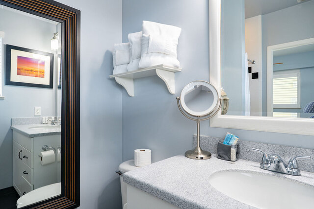 Image 16 for Harbour House at the Inn #312