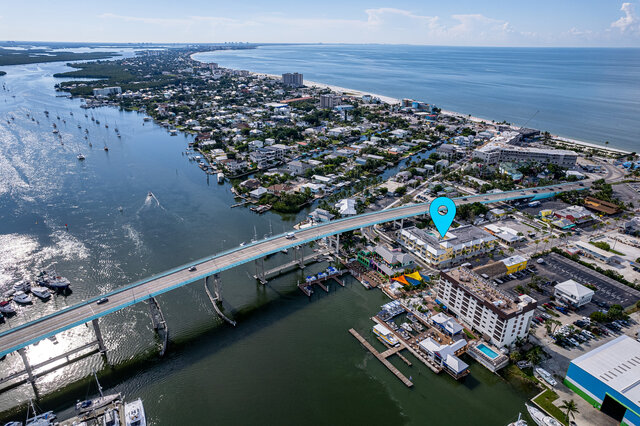 Image 18 for Harbour House at the Inn #210