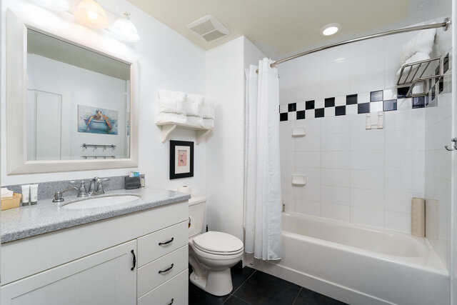 Image 10 for Harbour House at the Inn #207